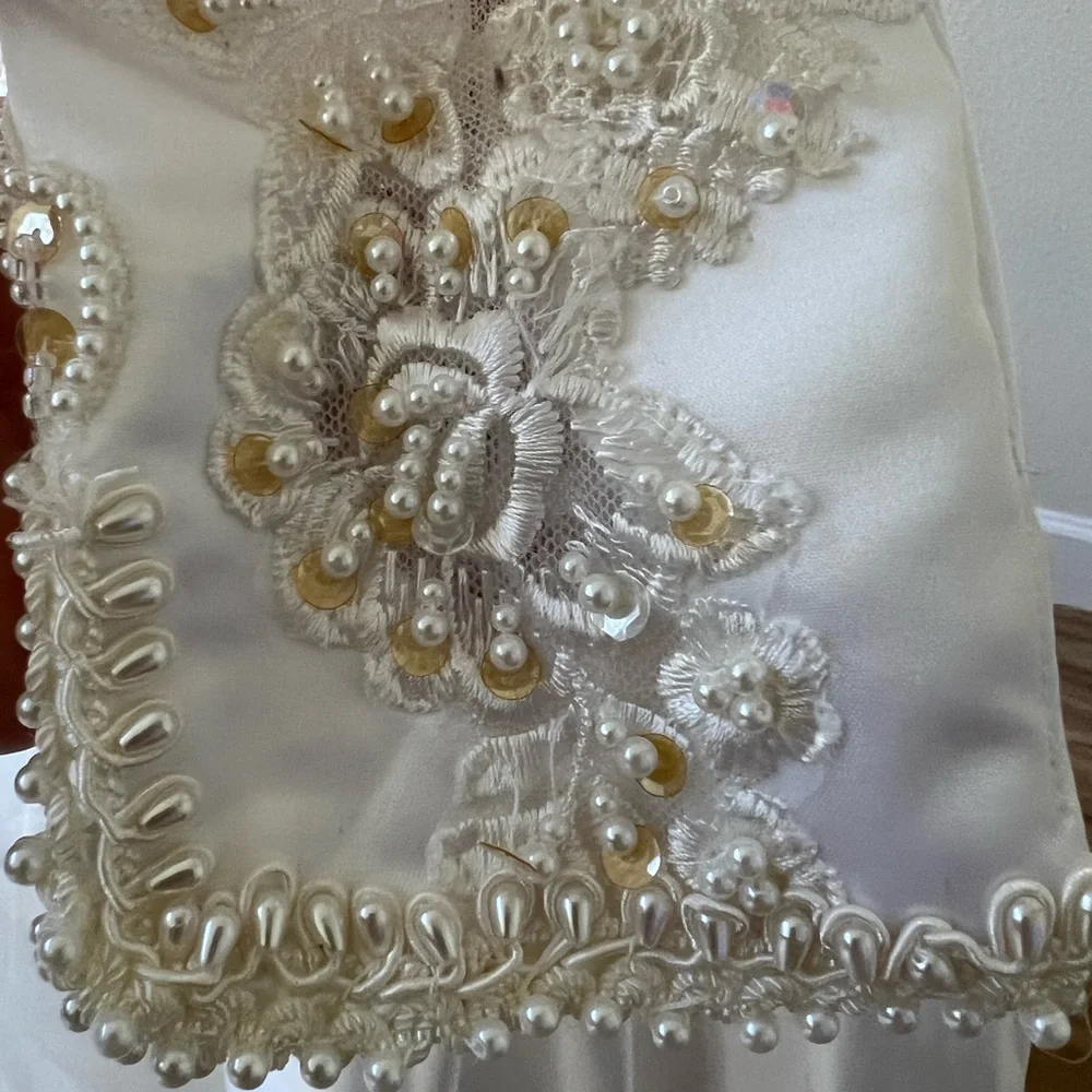 Vintage 1980s Pearl Beaded Wedding Gown | Basque Waist | Cathedral Train - Picture 9 of 16